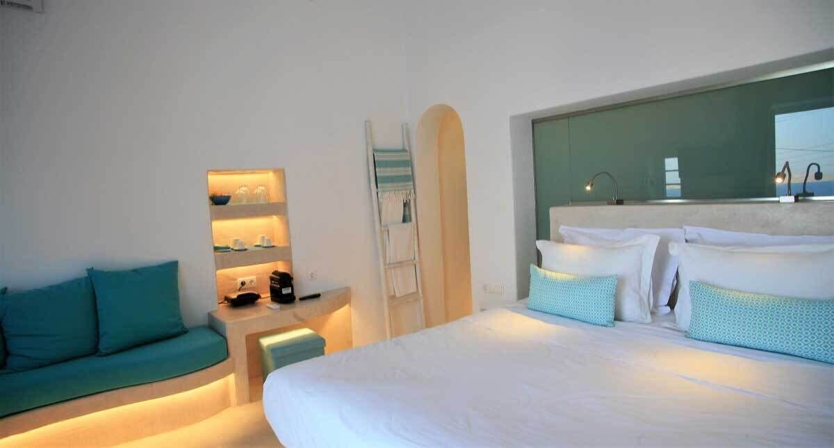 SUITE, TERRACE
