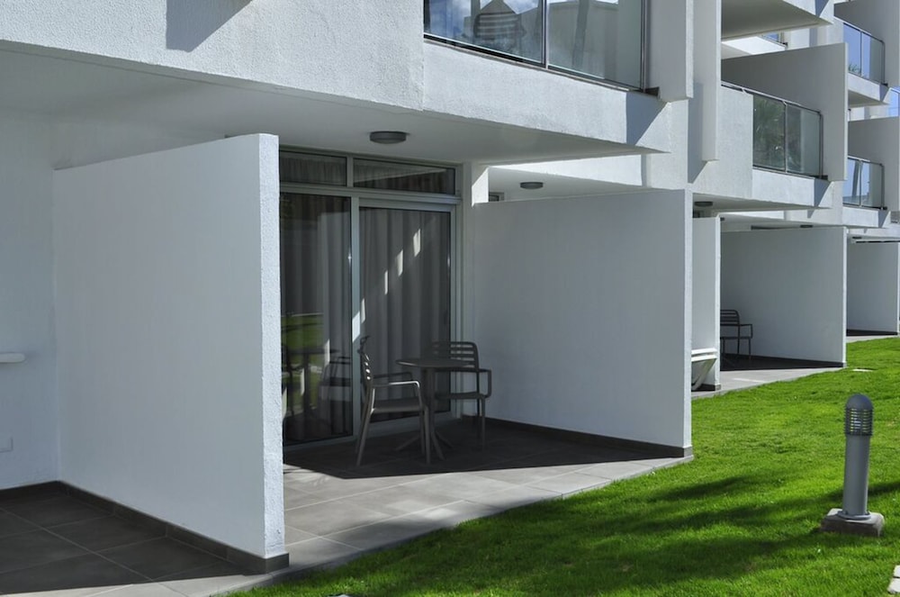 Apartamentos El Palmar 62/67