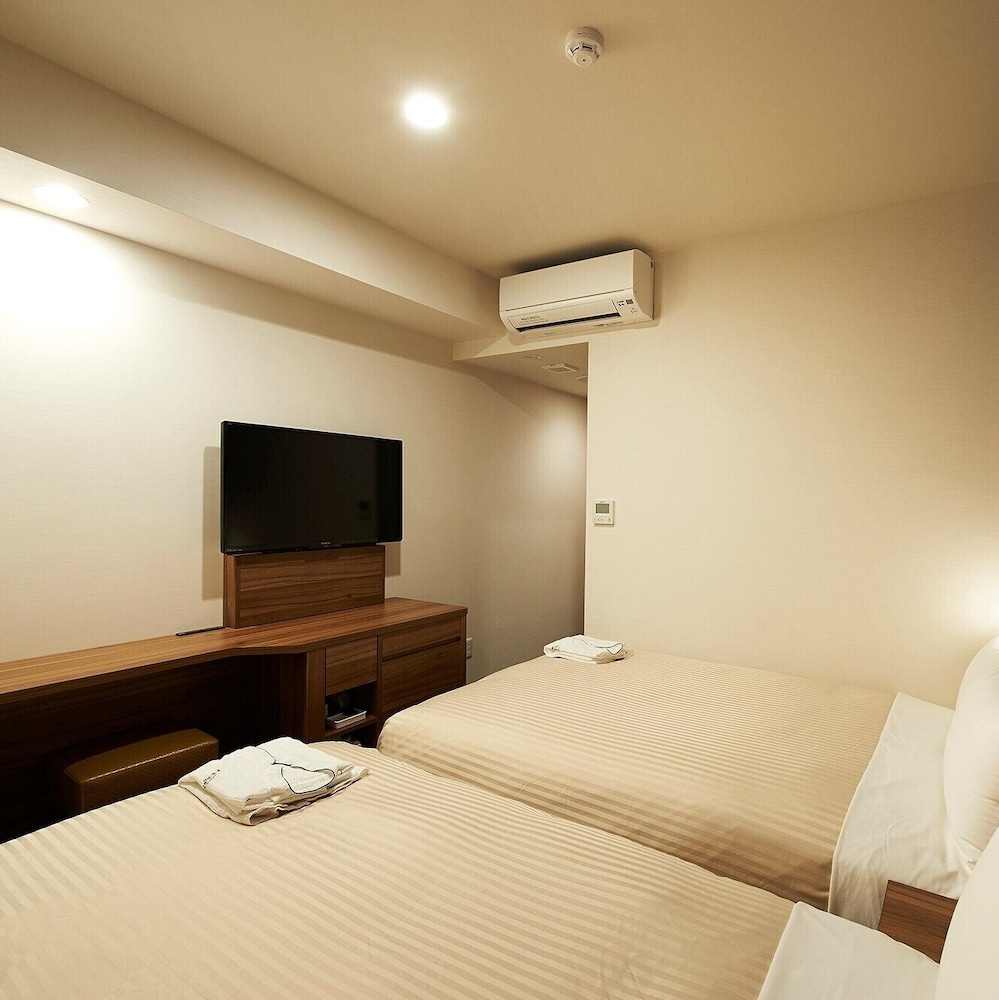 Sotetsu Fresa Inn Kitamaha 15/63