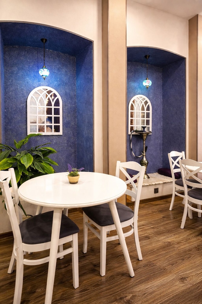Sahil Inn Hotel 35/45