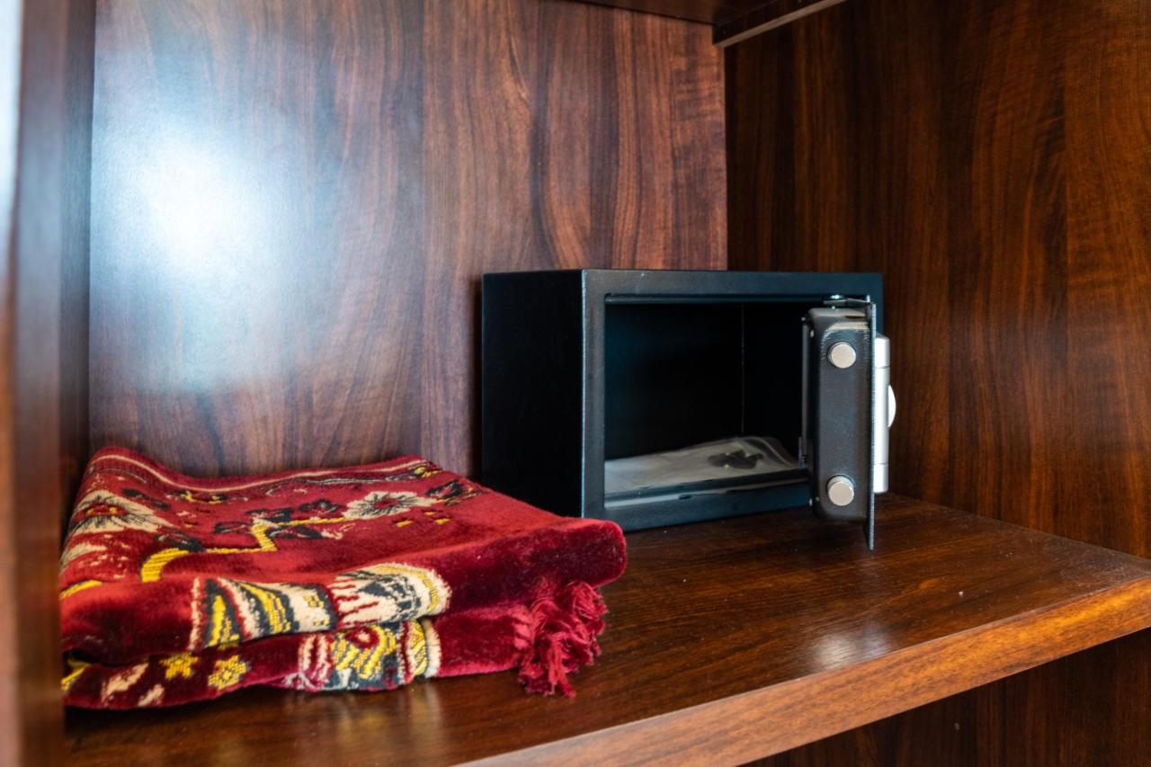Fakhamat Al Dyafa - Serviced Apartments 45/53