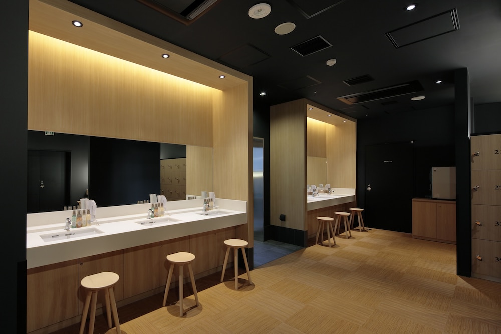 Candeo Hotels Osaka Namba 66/67