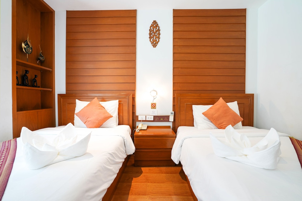 Baan Sukhumvit Soi 18 7/61