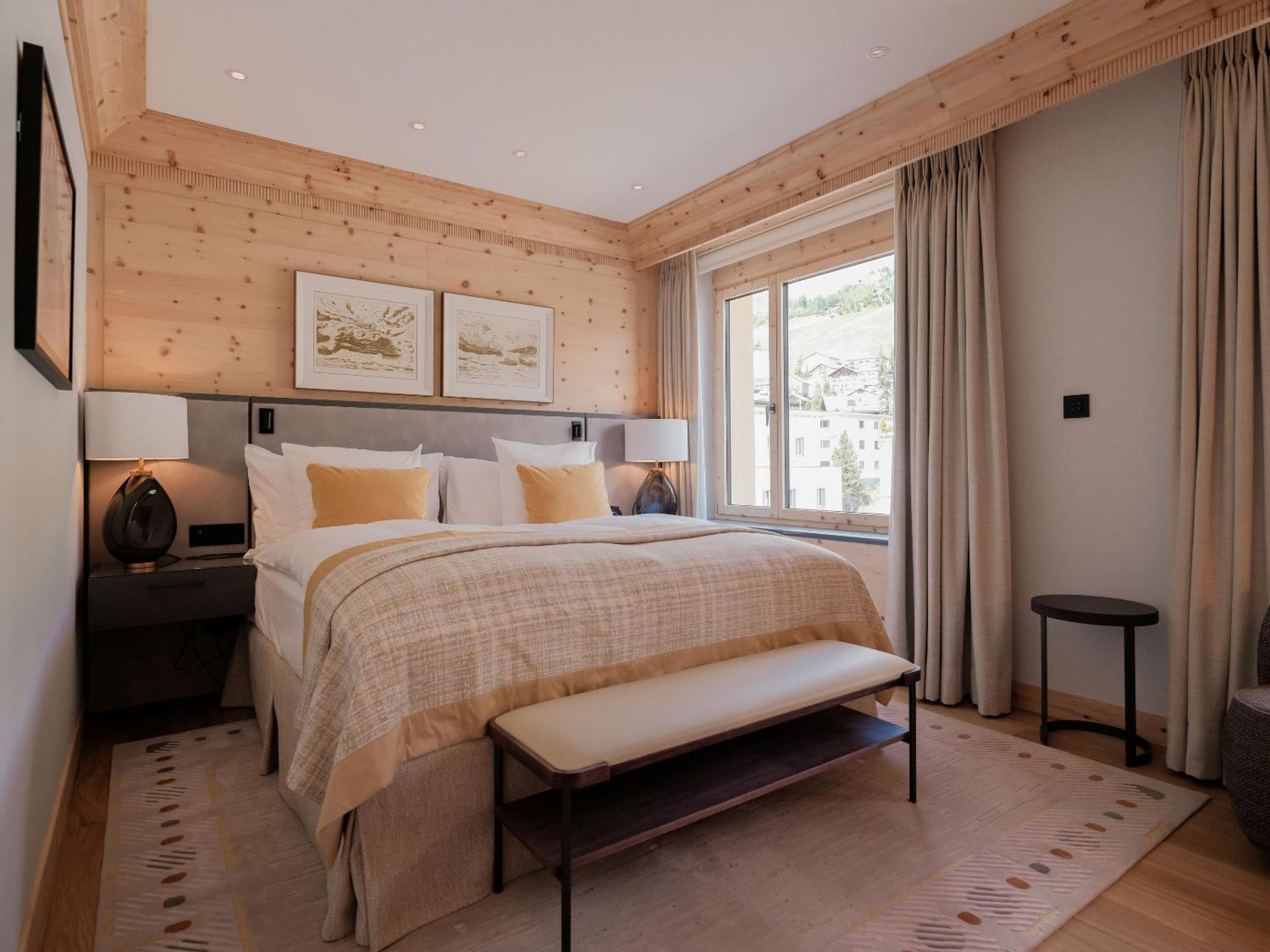 Deluxe, Double Bed, Village Side, North Wing