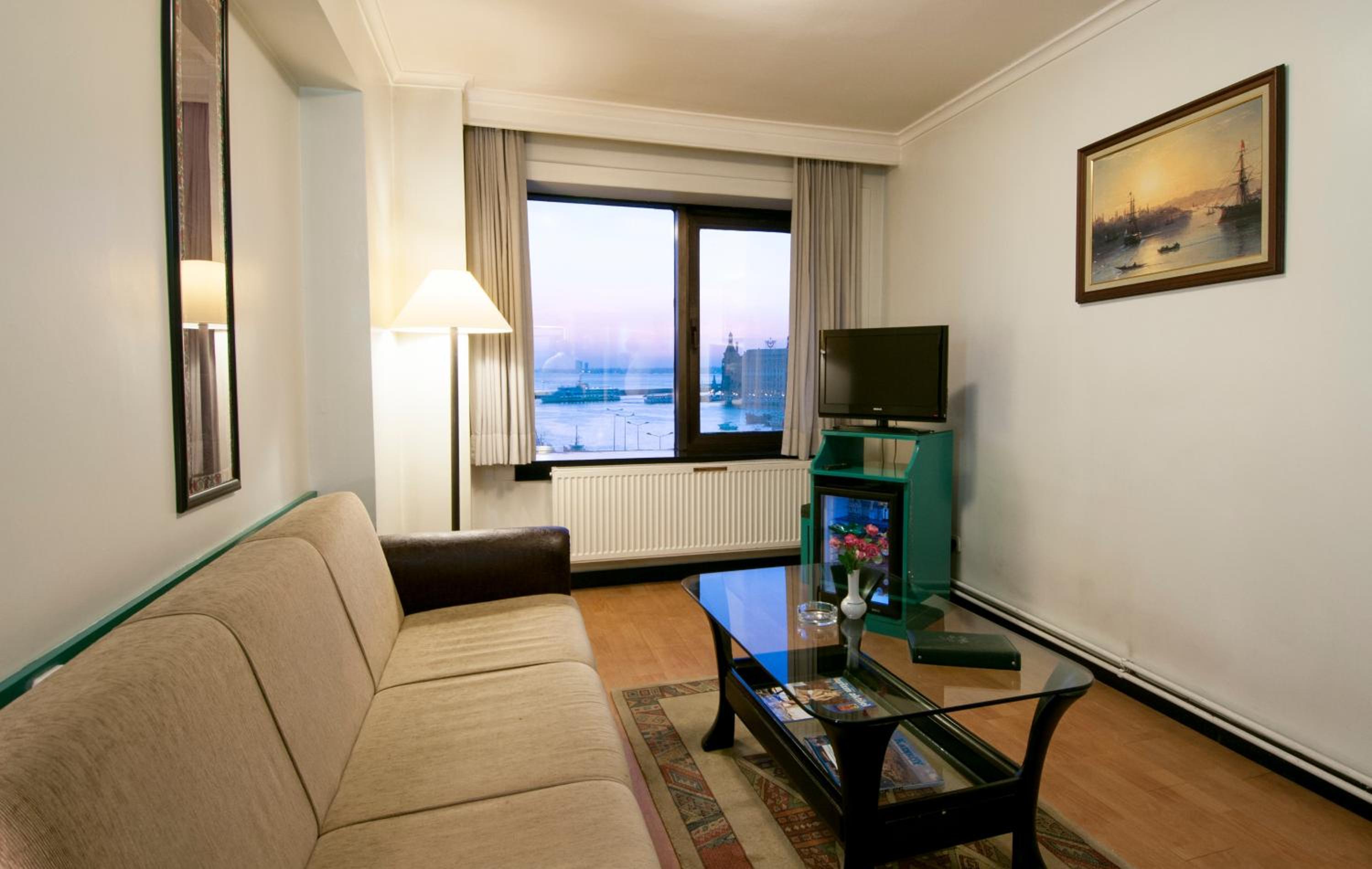 Kadikoy Rihtim Hotel 32/50