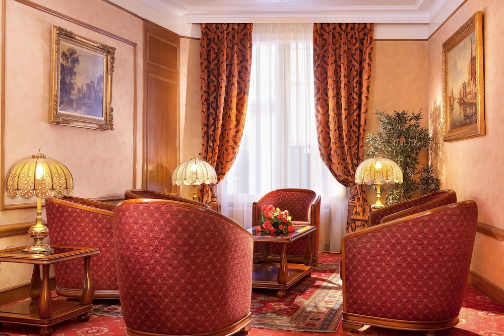 The Originals City Hotel Paix Republique Paris 35/50