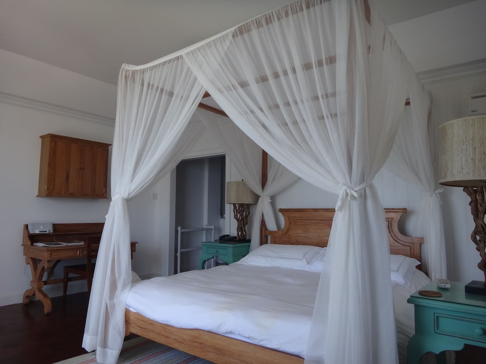 The Atlantis Historic Inn 13/71