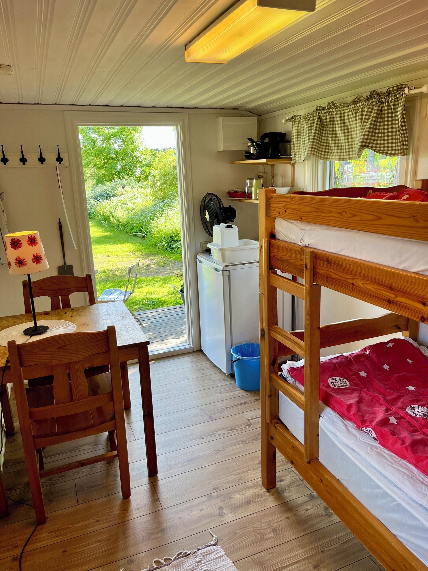Cabin, Bunk Bed