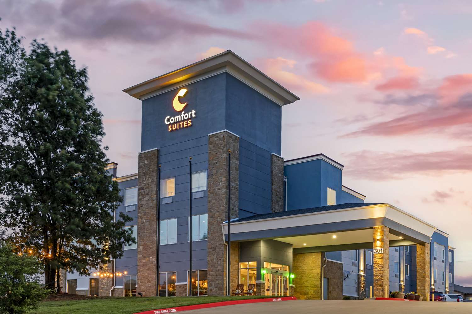 Comfort Suites Palestine TX 1/16