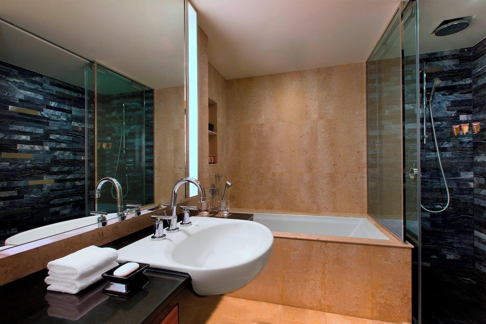 جناح جونيور بغرفة نوم واحدة، Royal Orchid Sheraton Riverside Hotel Bangkok 6/6