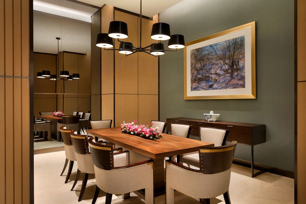 HYATT PLACE SHANGHAI HONGQIAO CBD 36/50