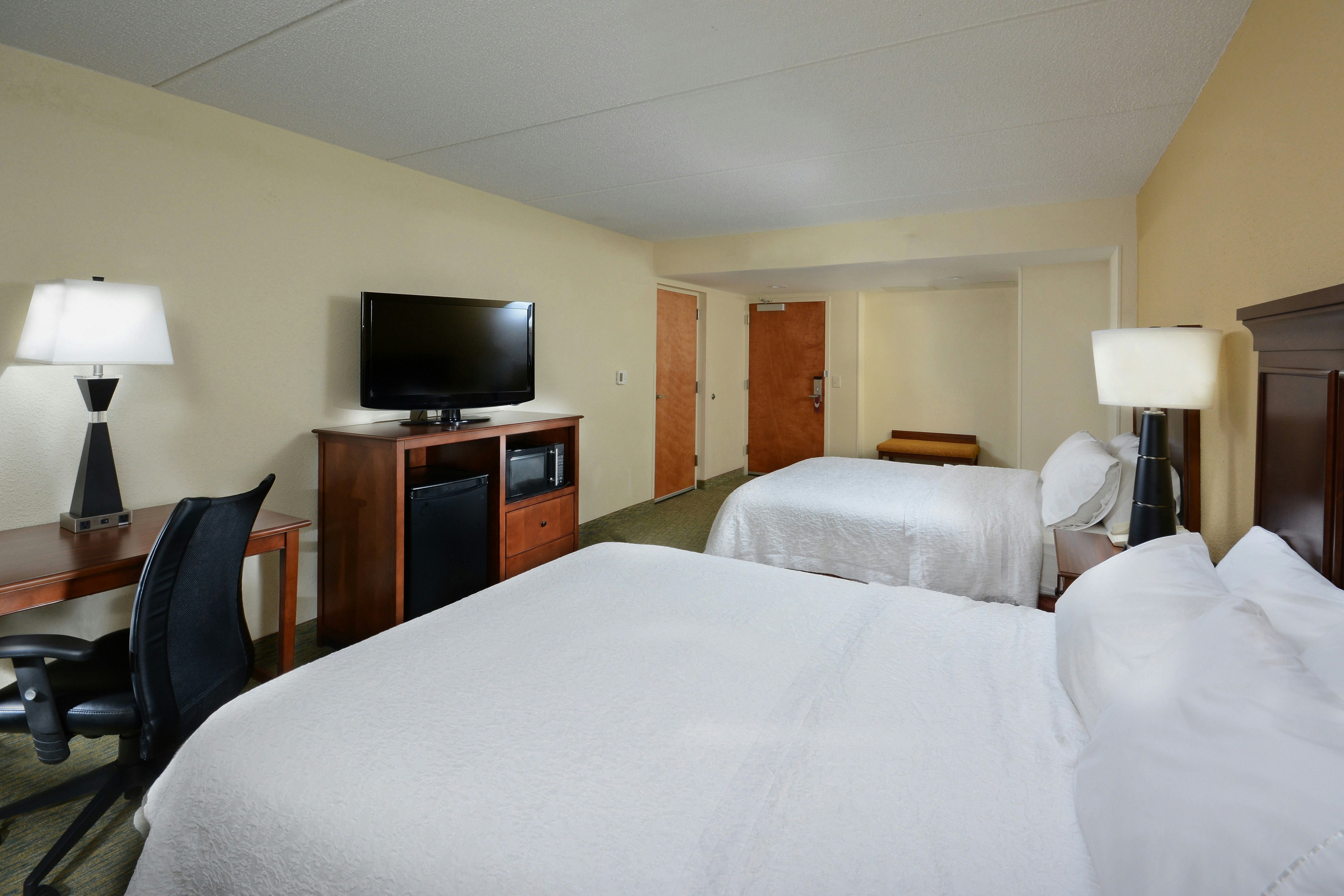 Hampton Inn Raleigh/Durham-Airport 12/55