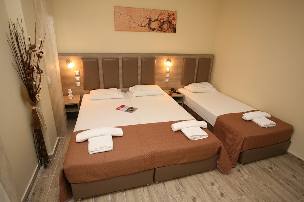 SUN HOTEL 36/55