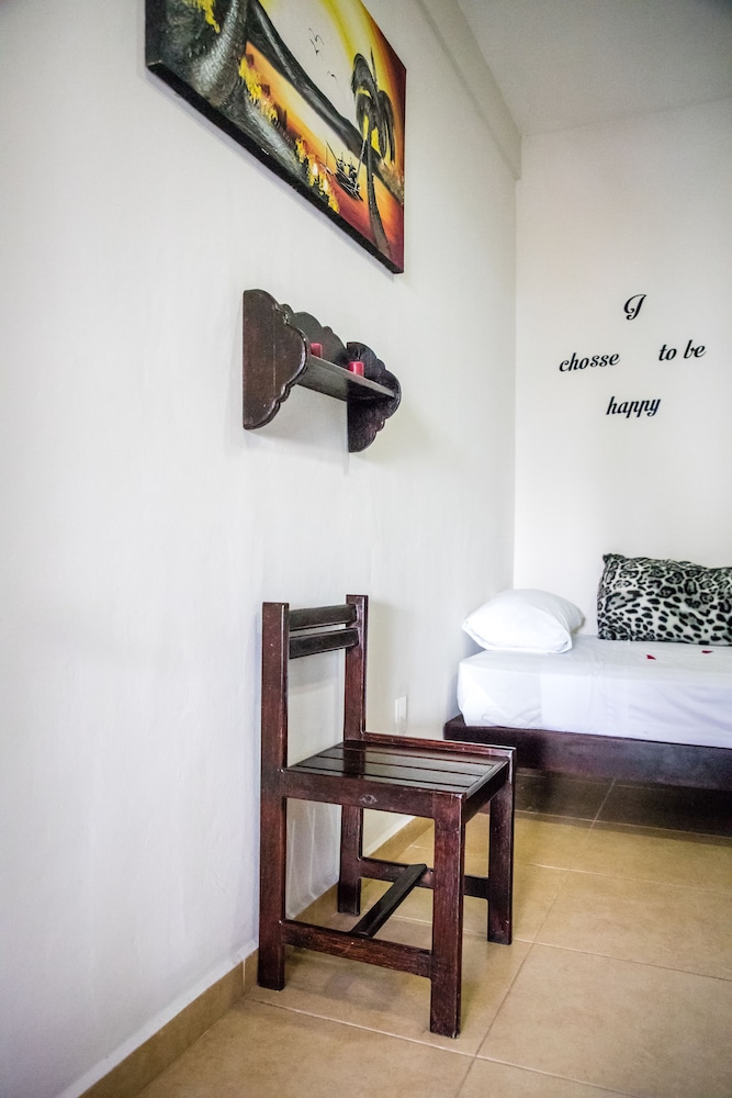 Moonshine Hotel 16/31
