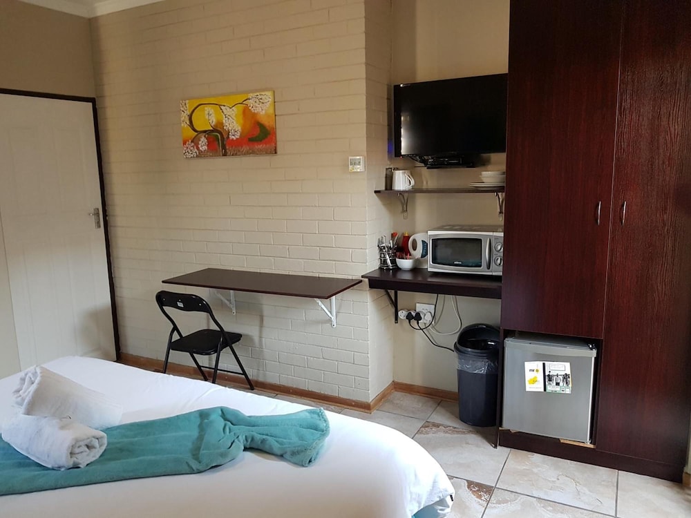 Mc Kala Guest House 16/44