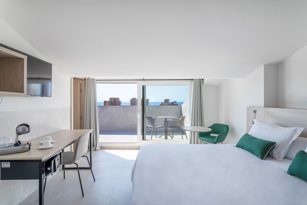Halley Hotel & Apartments Affiliated by Melia 6/36
