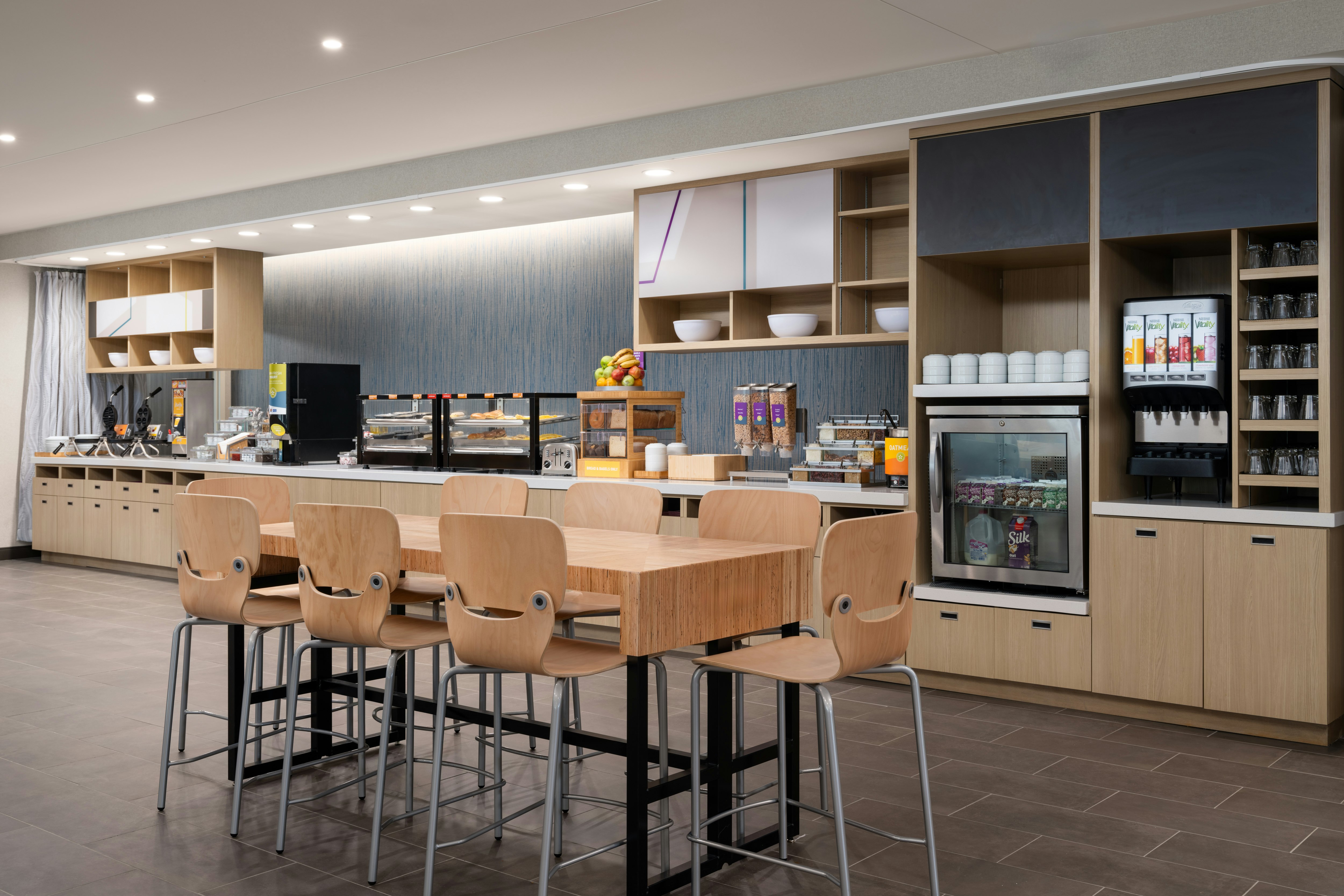 Home2 Suites by Hilton Winter Haven 13/23