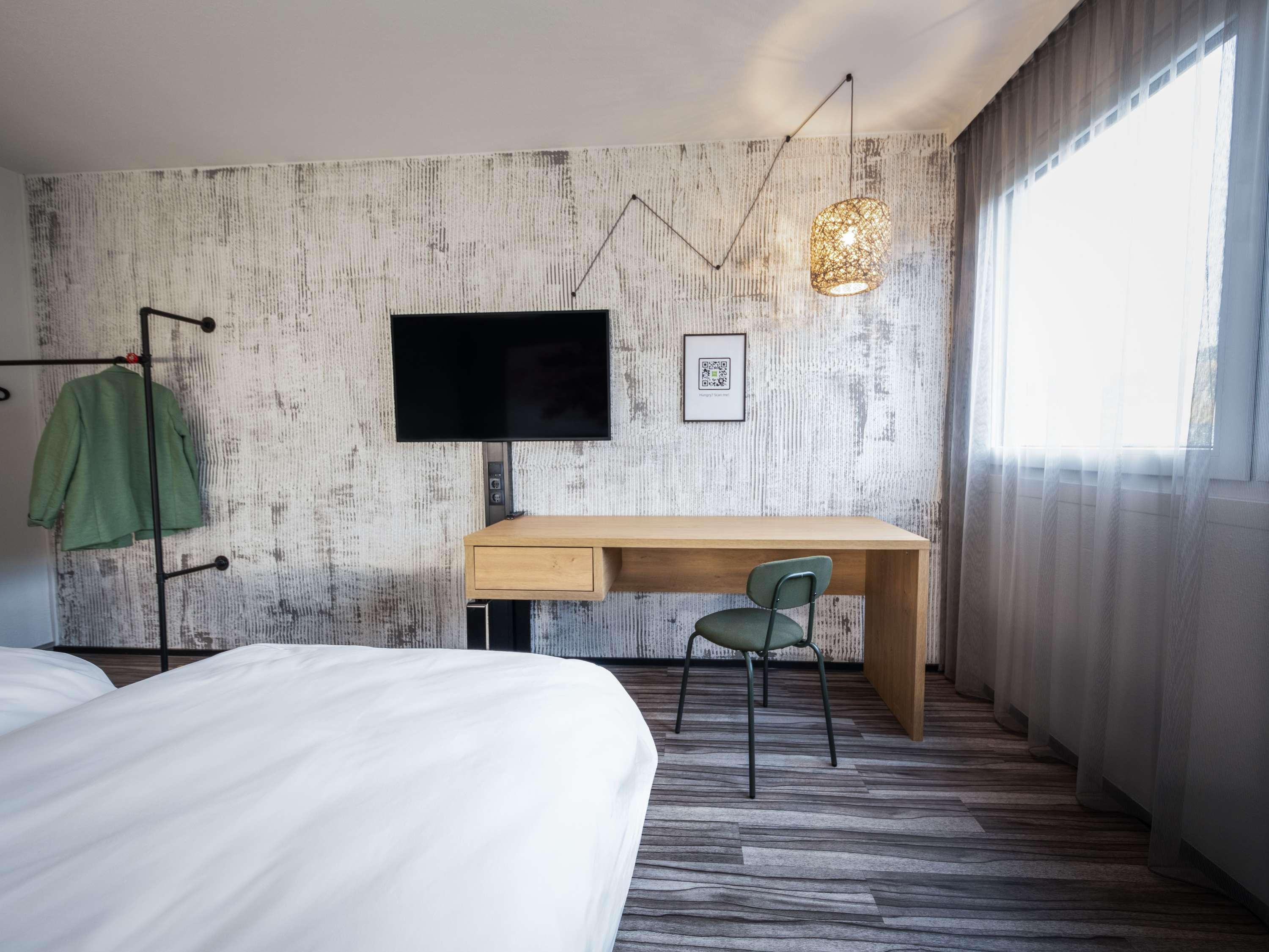 Comfortable, Standard, Twin Beds