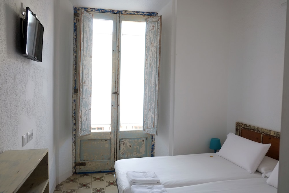 Hotel Pigal 34/68
