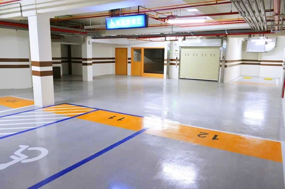 Fuward Hotel Tainan 58/64