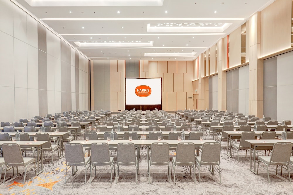 HARRIS Hotel and Conventions Bundaran Satelit Surabaya 37/50