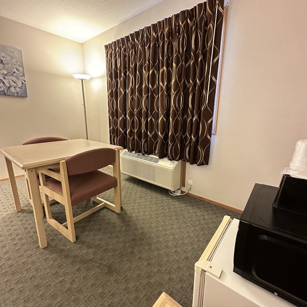Timberland Inn & Suites 39/63