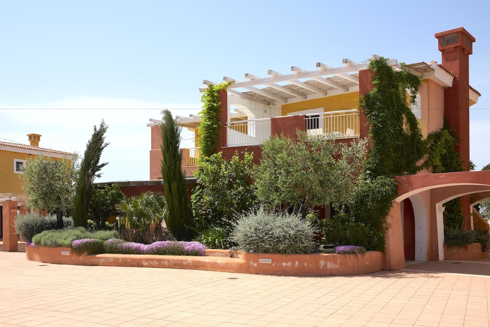 Argonauti Greenblu Resort 60/64