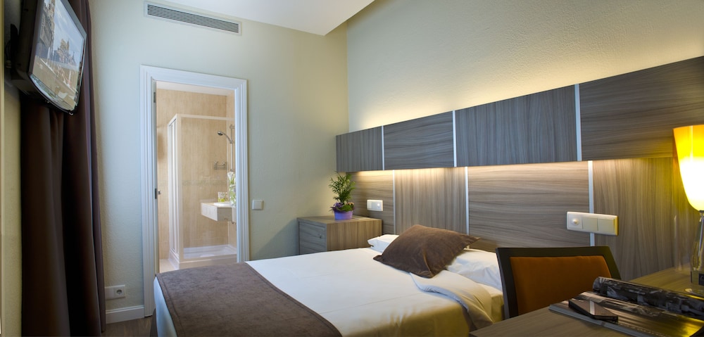 Hotel Aa Serrano By Silken 14/52