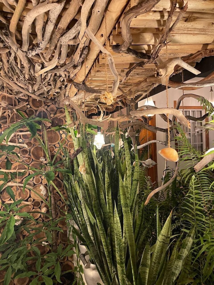 The Corbin Guest House 50/61