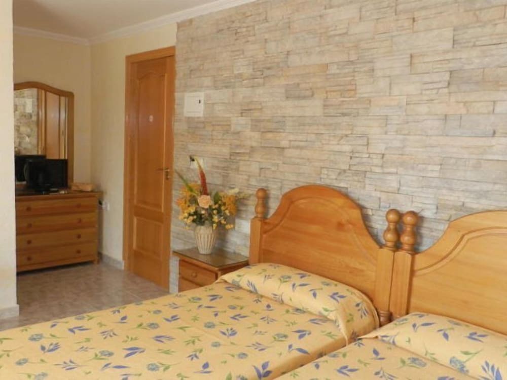 Lago Dorado Hotel 17/77