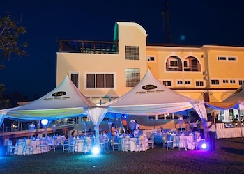 Golden Bean Hotel in KUMASI