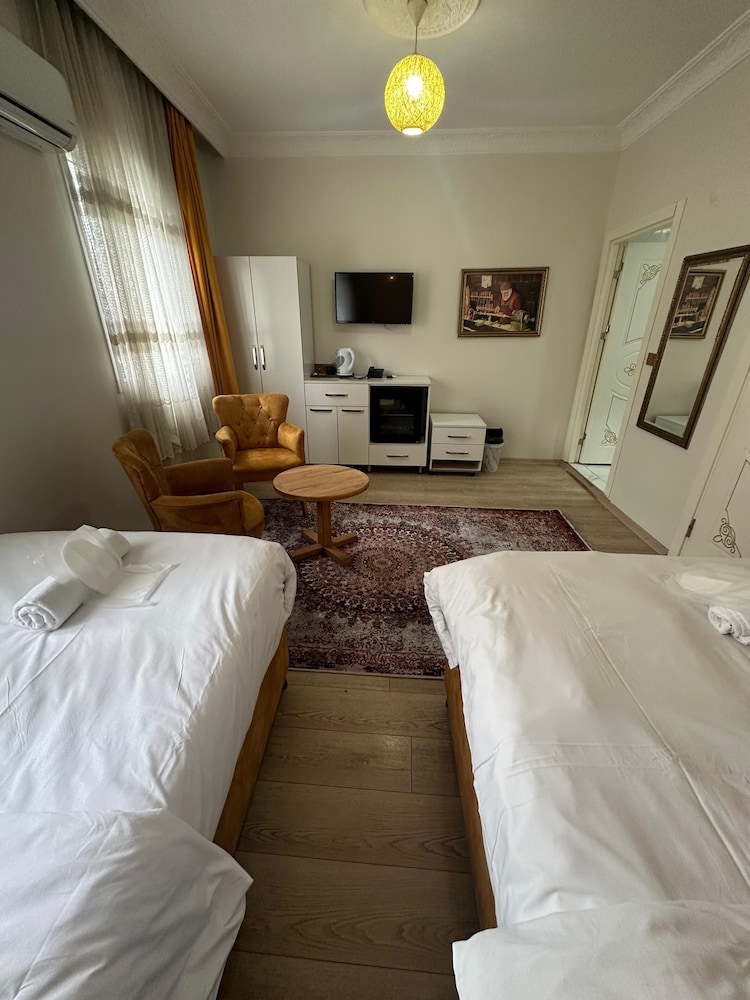 Avrasya Queen Hotel 11/30