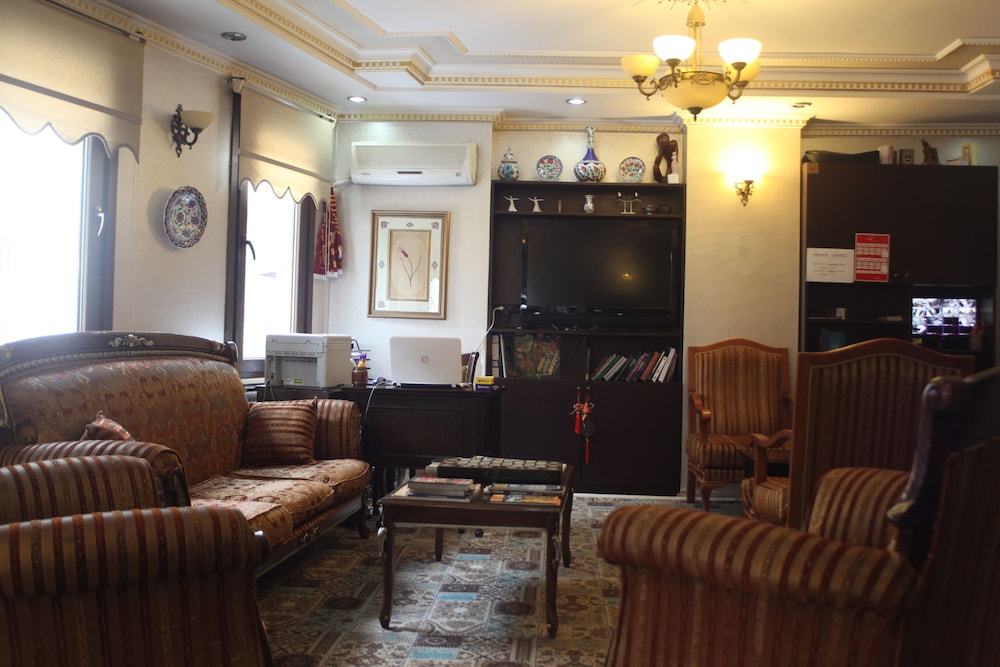 Theodian Hotel 58/74