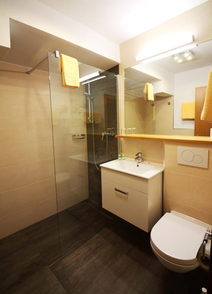 PENSION ST.LEONHARD 44/50
