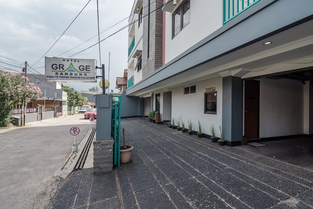 Reddoorz @ Buah Batu 41/48