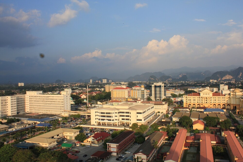 Kingston Hotel 15 @ Tower Regency 39/44
