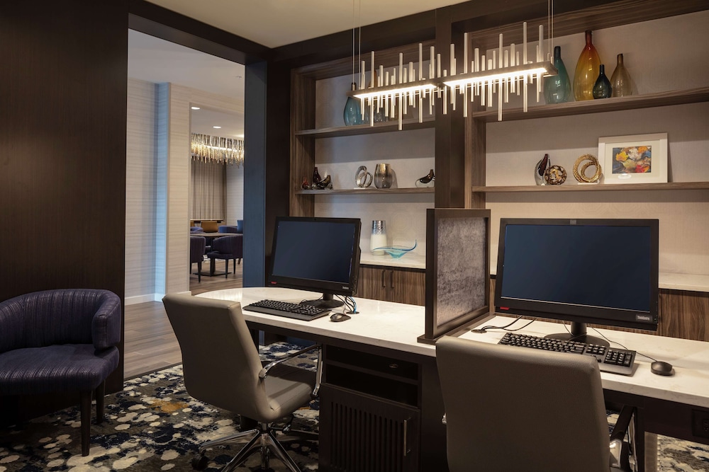 Homewood Suites By Hilton Needham Boston 35/36