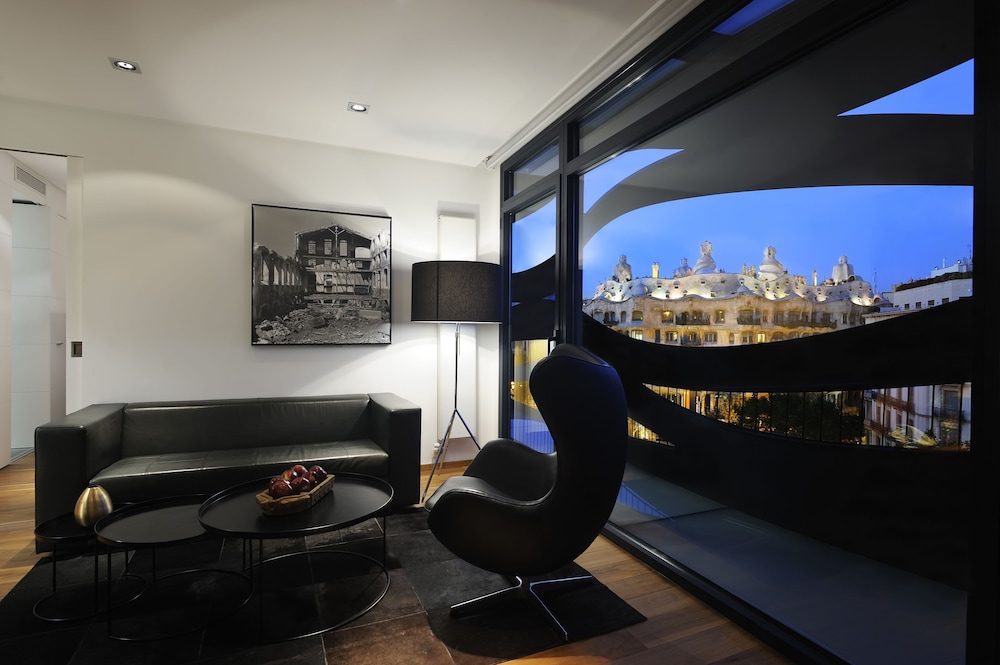 Suites Avenue 35/46