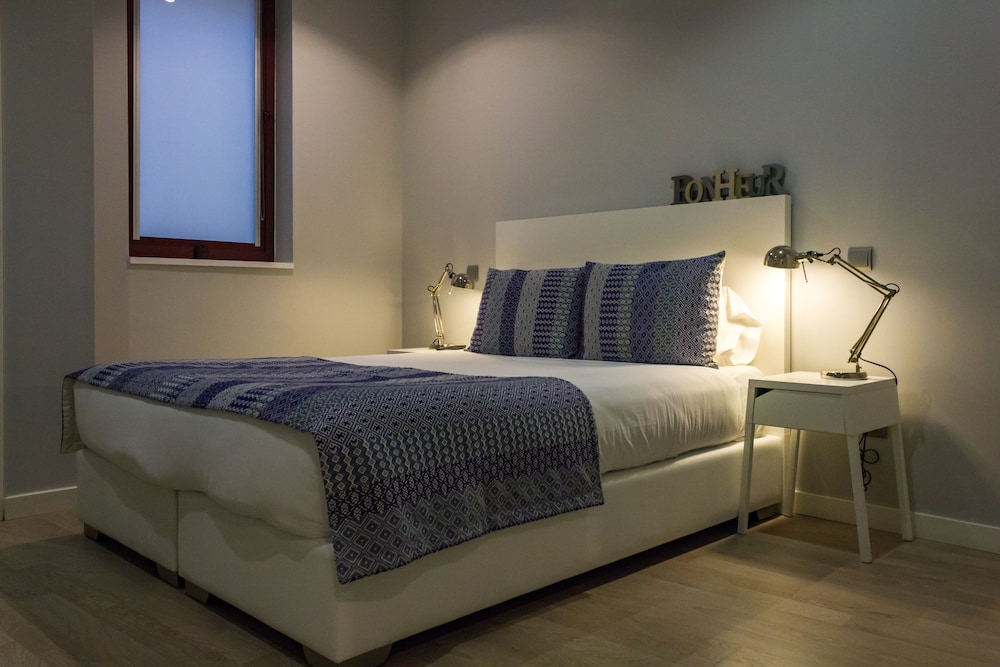1 BEDROOM, SUPERIOR, APARTMENT