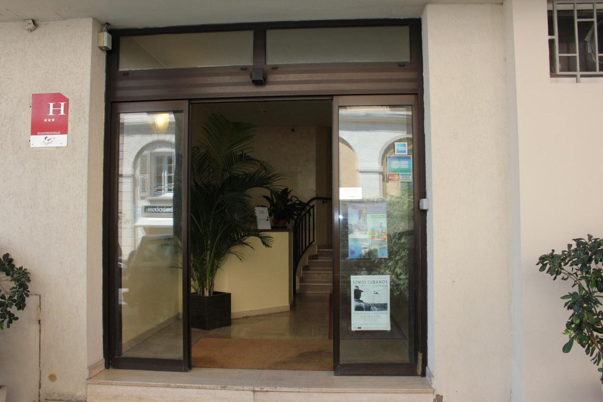 Hotel Bonaparte 1/17