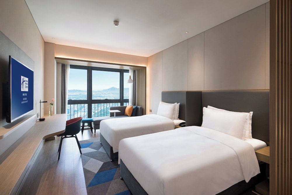 Standard, Twin Beds, Extra Floor Space