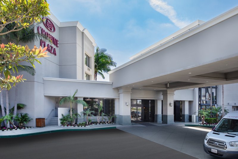 Crowne Plaza Costa Mesa Orange County 62/64