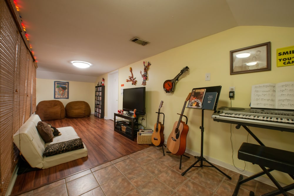 Auberge Nouvelle Orleans Hostel 34/66
