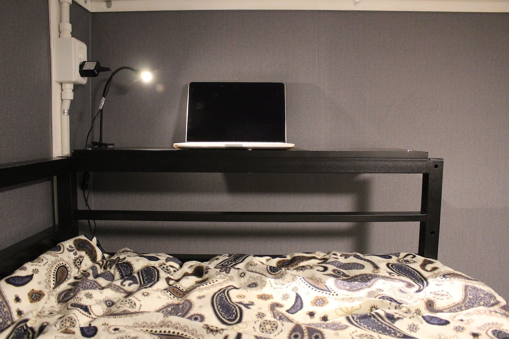 Bunk Guest House - Hostel 5/72