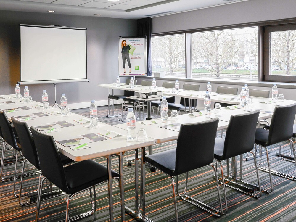 IBIS STYLES CAEN CENTRE GARE 47/60