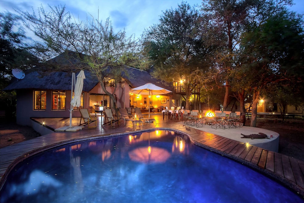 Mvuradona Safari Lodge 42/50