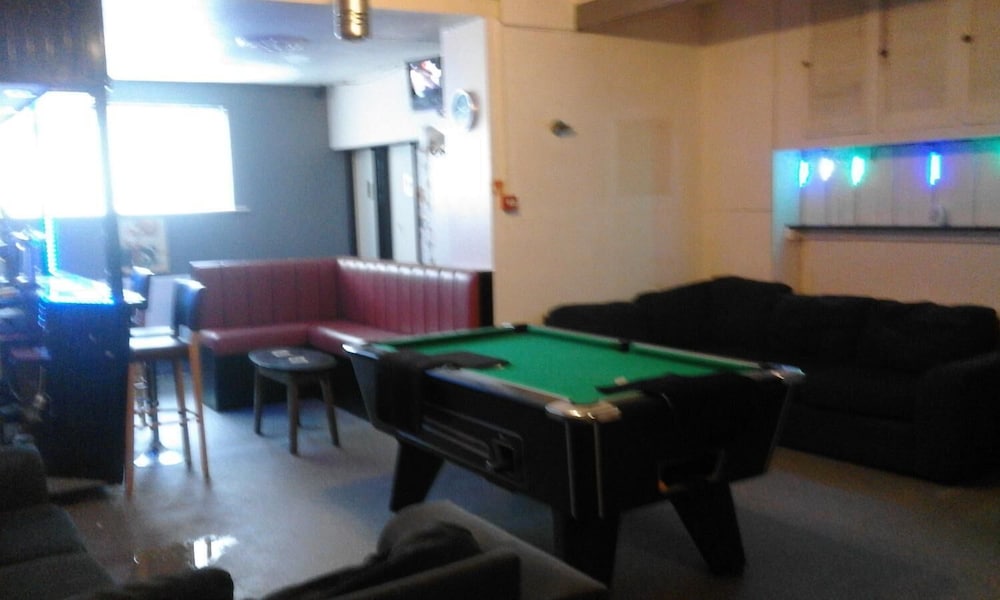 Jesmond International Hotel 50/69
