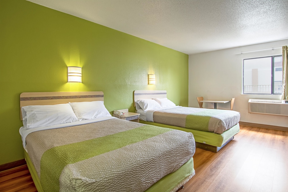 Motel6 Shepherdsville Ky Louisville South 24/49