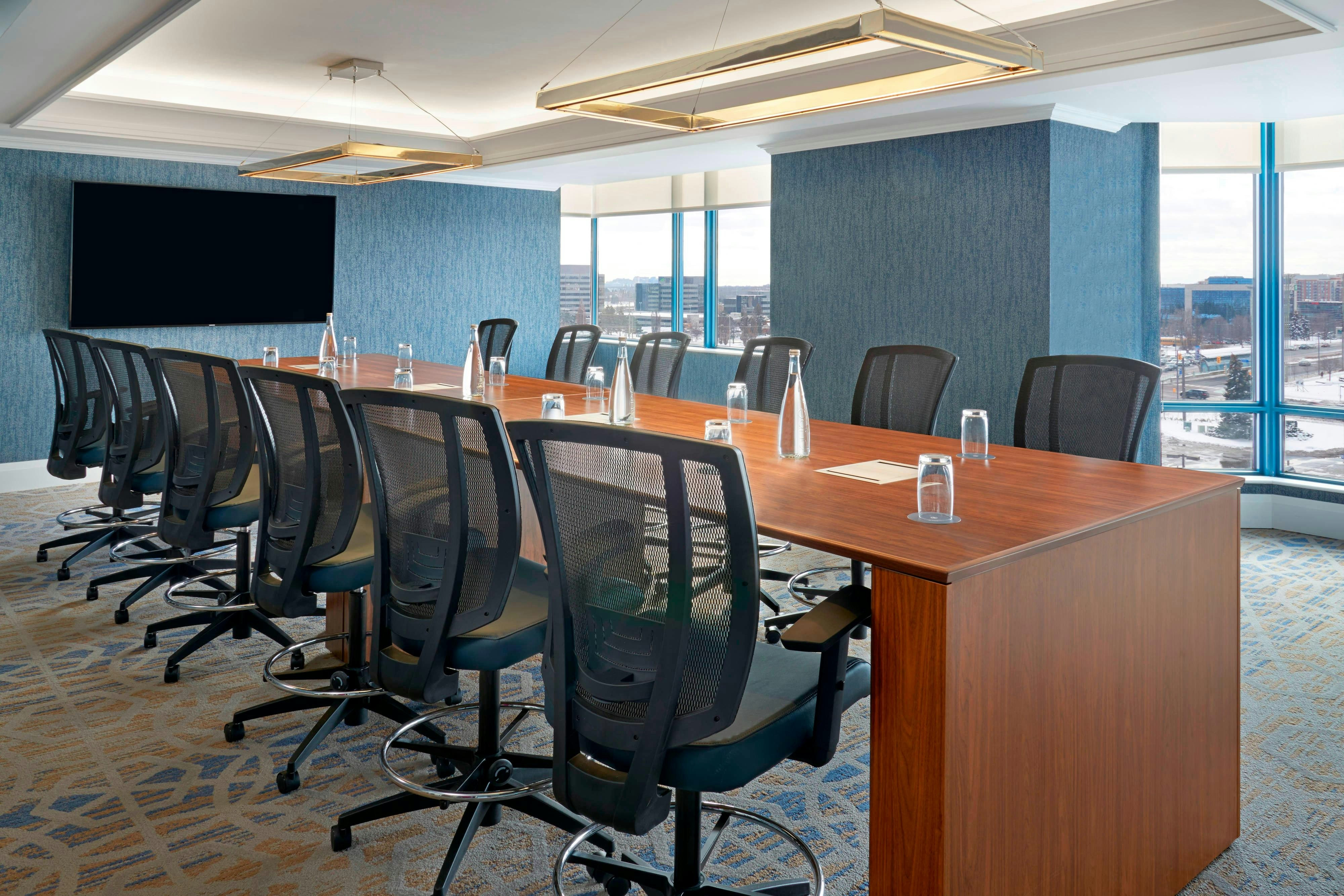 Sheraton Parkway Toronto North Hotel Suites 37/46