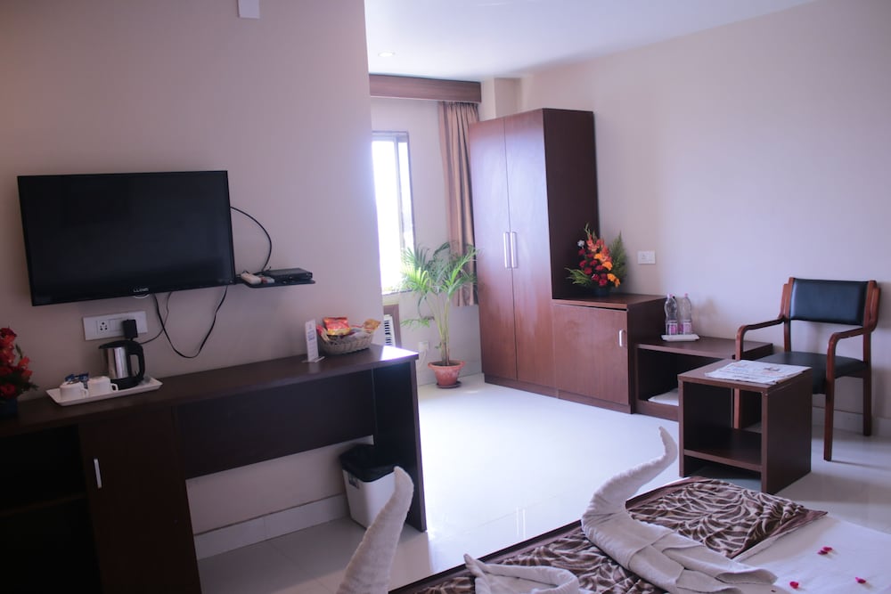 Hotel Shree Hari Grand 33/54